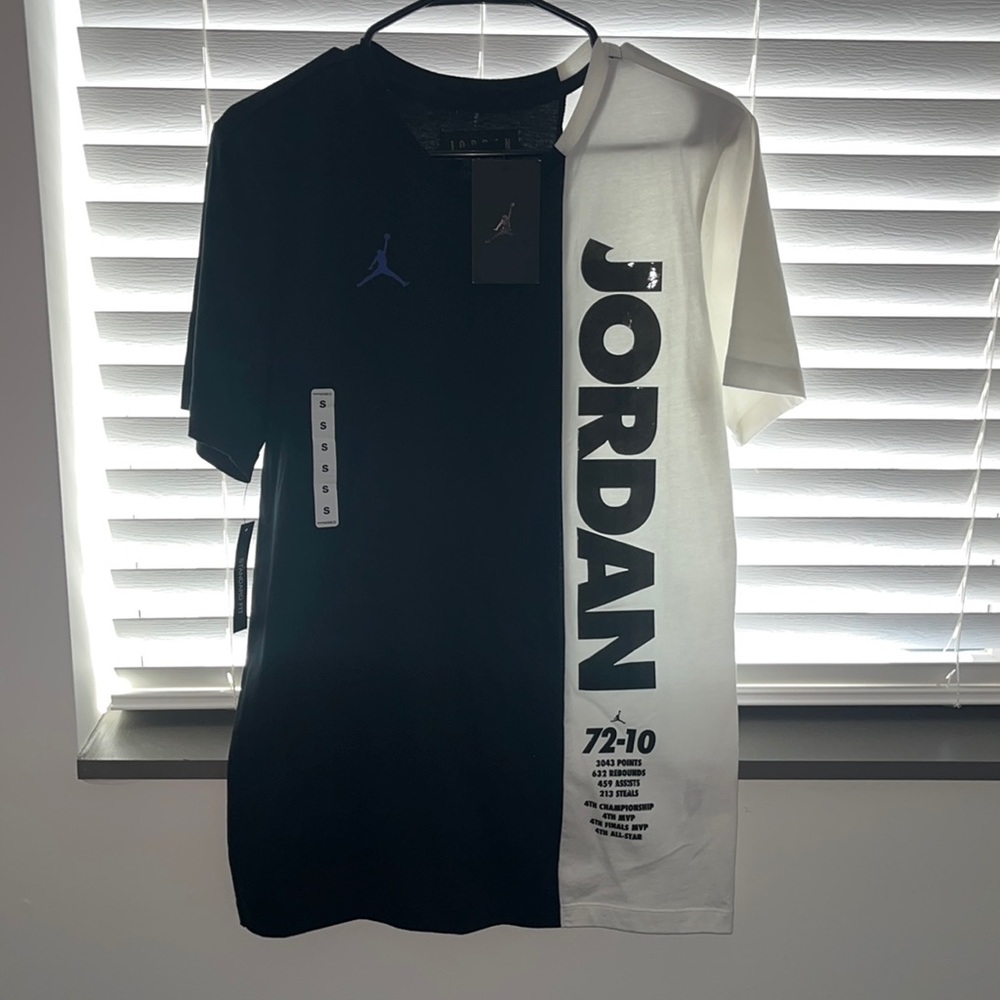 Jordan mens t shirt size small brand new